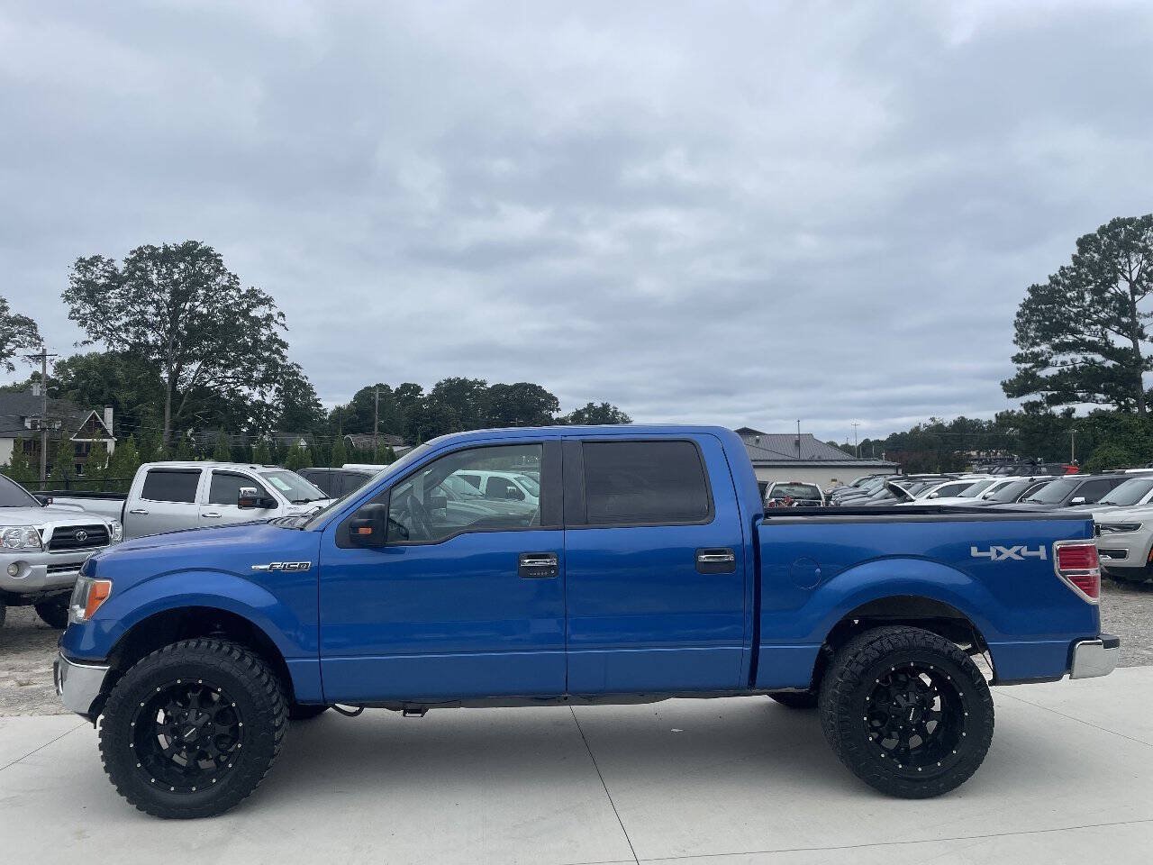 Used 2014 Ford F150 XLT w/ Equipment Group 302A Luxury AWD/4WD image 4