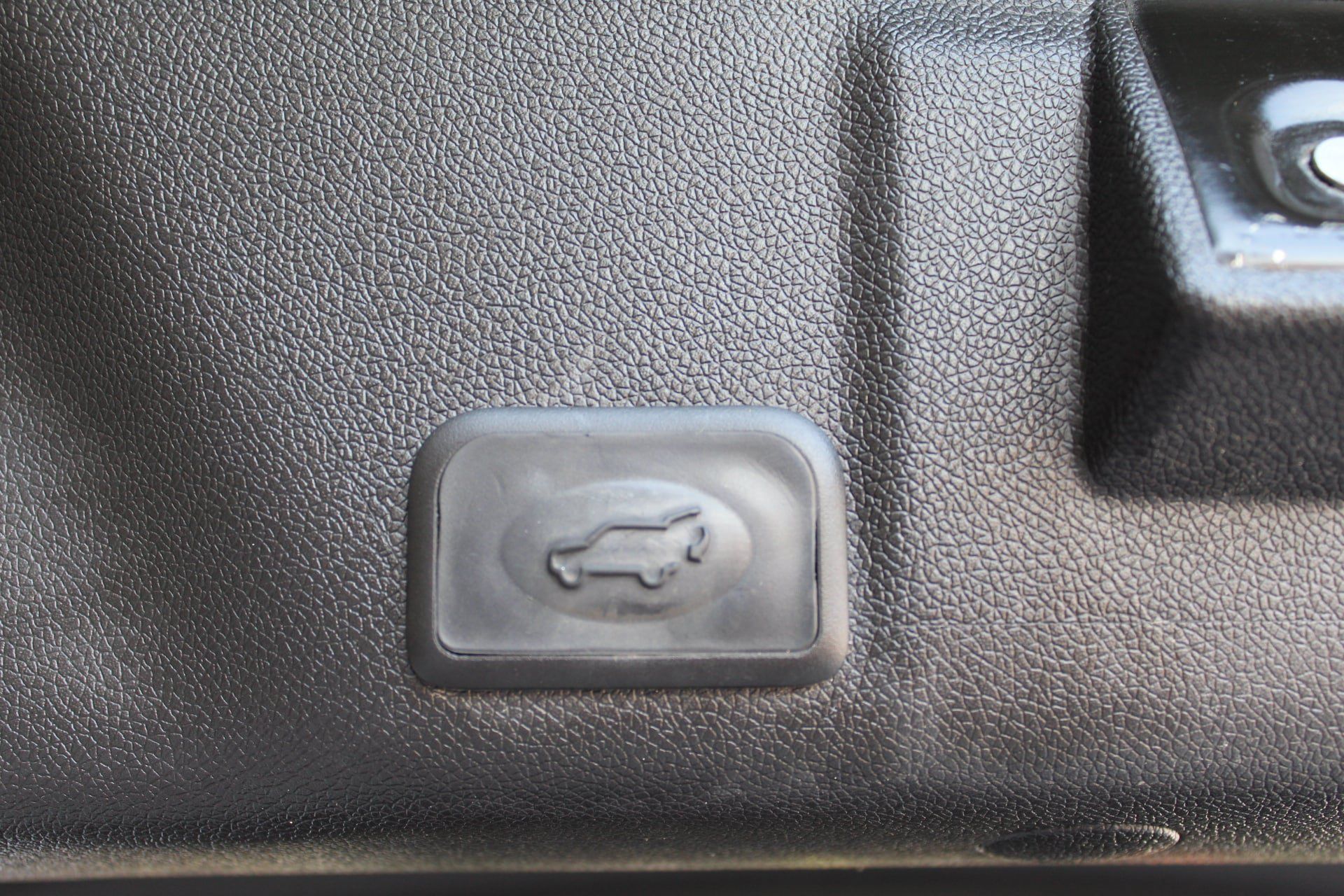 Used 2013 GMC Acadia SLT w/ Technology Package AWD/4WD image 25