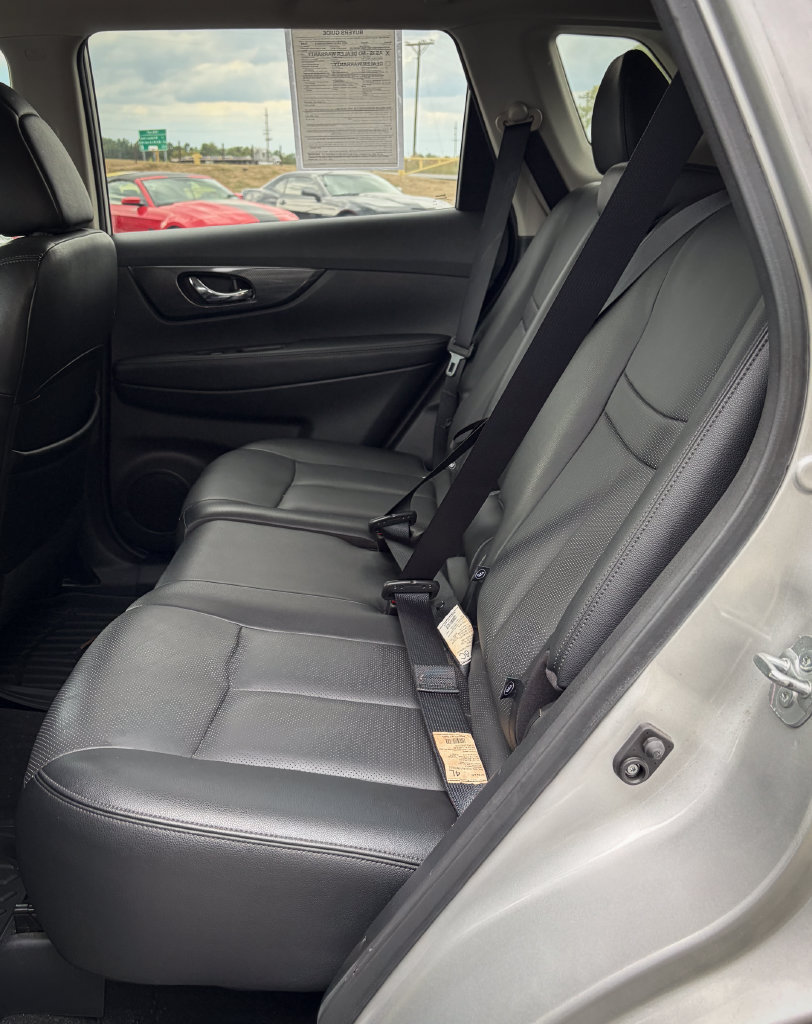Used 2015 Nissan Rogue SL AWD/4WD image 20