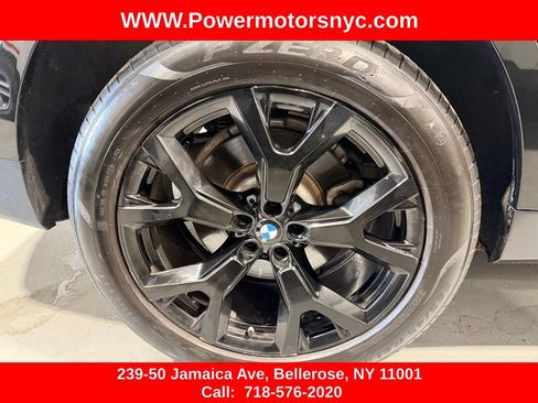 Used 2021 BMW X7 xDrive40i w/ Premium Package AWD/4WD image 13