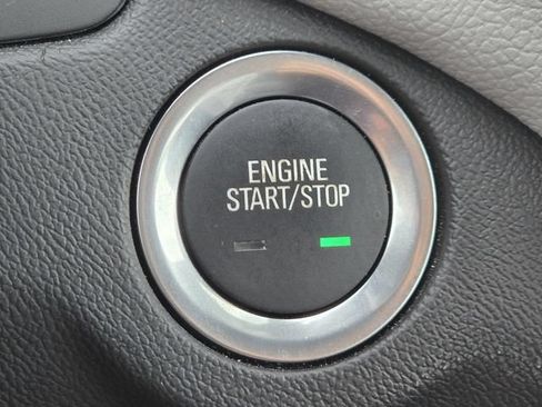 Used 2024 Chevrolet Equinox LS w/ LS Convenience Package FWD image 65