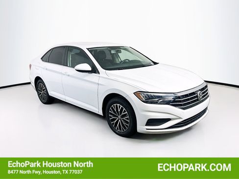 Used 2021 Volkswagen Jetta FWD image 1