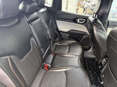 Used 2023 Jeep Compass Limited AWD/4WD image 12