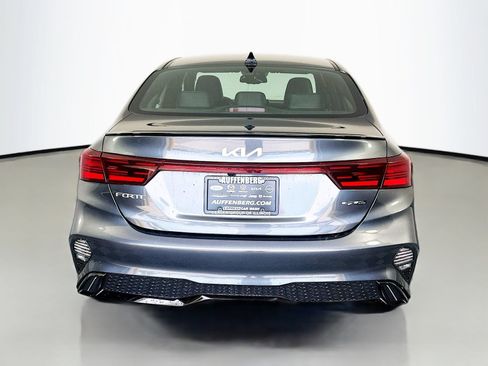 Used 2022 Kia Forte GT-Line w/ GT-Line Technology Package FWD image 6