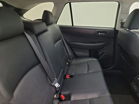 Used 2019 Subaru Outback 2.5i Limited w/ Popular Package #2 image 19