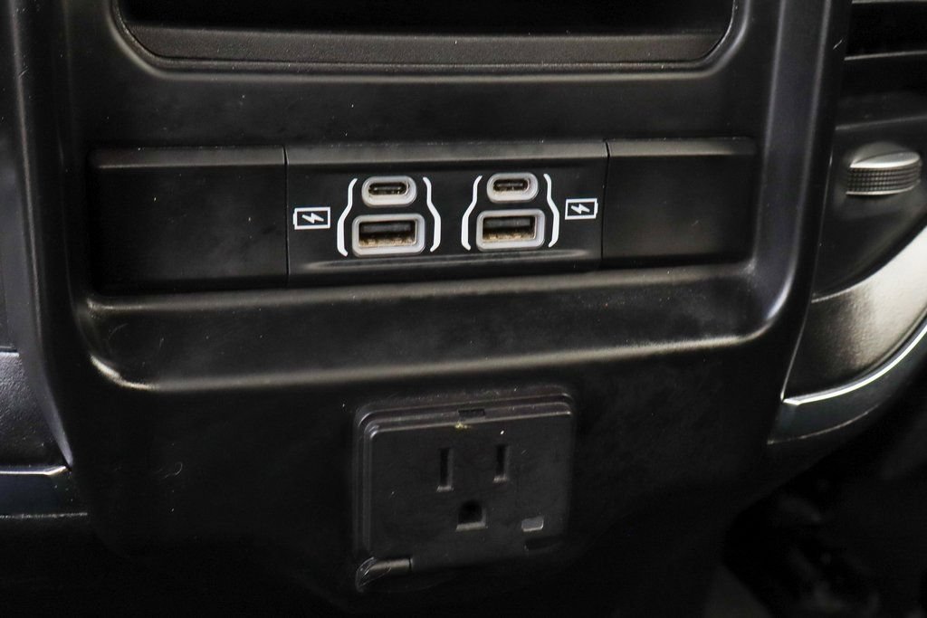 Used 2024 RAM 1500 Laramie RWD image 45