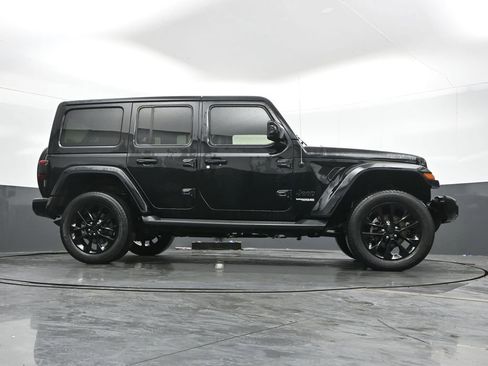 Used 2021 Jeep Wrangler Unlimited Sahara AWD/4WD image 49