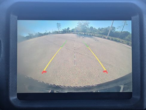 Used 2020 Jeep Wrangler Unlimited Sahara image 27