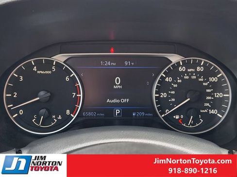 Used 2024 Nissan Altima 2.5 SV FWD image 17