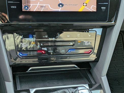 Used 2023 Volkswagen Arteon SEL Premium image 25