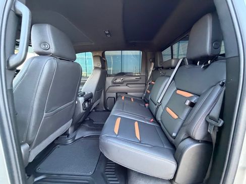 Used 2026 GMC Sierra 2500 AT4 w/ AT4 Premium Plus Package AWD/4WD image 17