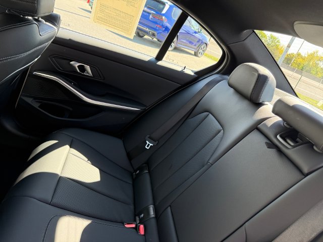 Certified 2026 BMW 330i xDrive Sedan w/ M Sport Package AWD/4WD image 21