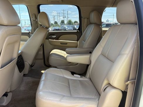 Used 2013 Chevrolet Suburban LT w/ All-Star Edition RWD image 18