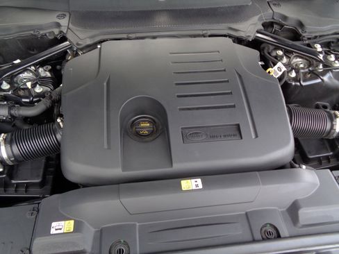 Used 2022 Land Rover Range Rover Sport HSE Silver Edition image 21