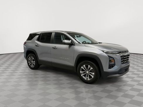 New 2026 Chevrolet Equinox LT w/ Safety and Technology Package AWD/4WD image 13