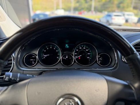 Used 2016 Buick Enclave Leather AWD/4WD image 29
