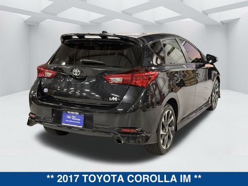 Used 2017 Toyota Corolla iM image 4