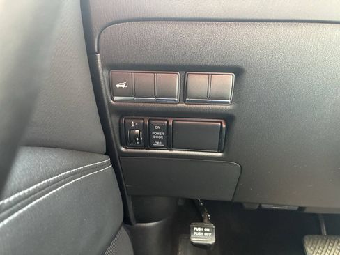 Used 2017 INFINITI QX80 2WD image 19