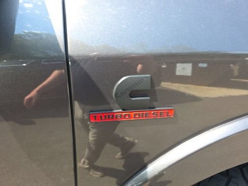Used 2025 RAM 2500 Limited AWD/4WD image 13