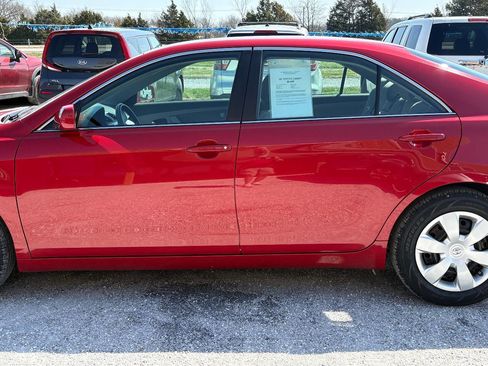 Used 2007 Toyota Camry LE image 9