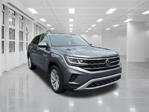 Used 2020 Volkswagen Atlas Cross Sport SEL AWD/4WD image 3