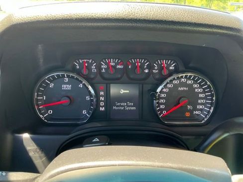 Used 2015 Chevrolet Tahoe 4WD w/ Remote Keyless Entry Package image 23
