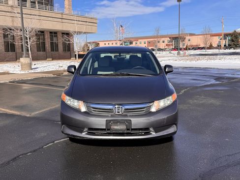 Used 2012 Honda Civic LX image 2