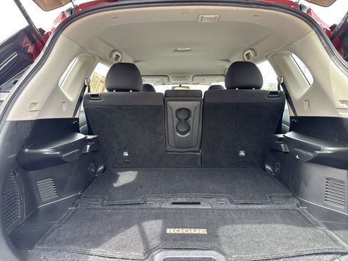 Used 2016 Nissan Rogue S image 30