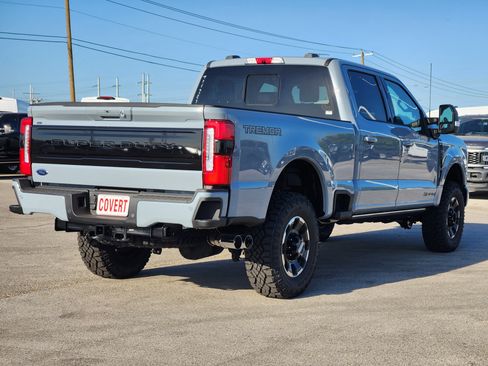 New 2026 Ford F250 Platinum w/ Tremor Off-Road Package AWD/4WD image 5