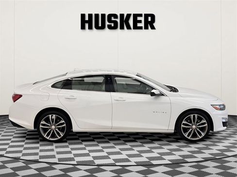 Certified 2024 Chevrolet Malibu LT image 2