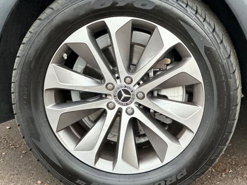 Used 2021 Mercedes-Benz GLE 350 image 27