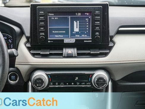 Used 2020 Toyota RAV4 XLE w/ Convenience Package FWD image 23