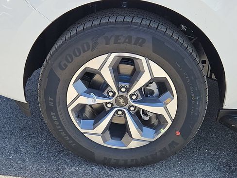 New 2027 Ford Expedition Active RWD image 17