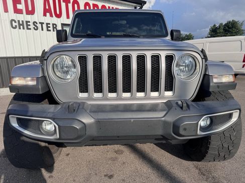 Used 2020 Jeep Wrangler Unlimited Sahara AWD/4WD image 2