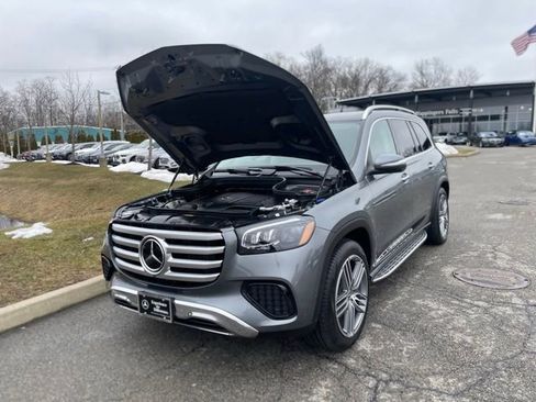Used 2026 Mercedes-Benz GLS 450 4MATIC image 13