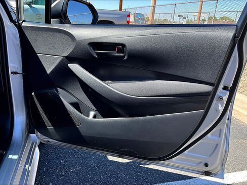 Certified 2024 Toyota Corolla LE image 22