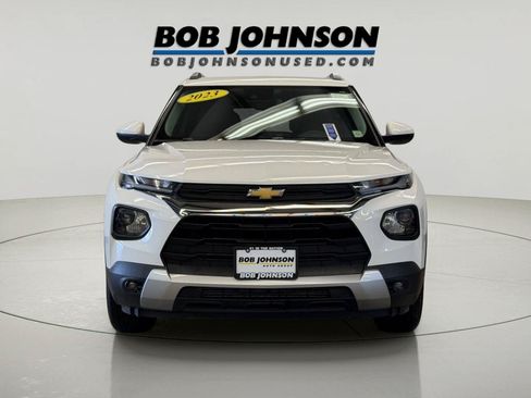 Used 2023 Chevrolet TrailBlazer LT w/ Convenience Package AWD/4WD image 4