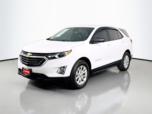 Used 2020 Chevrolet Equinox LS image 1