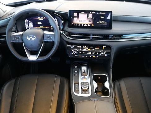 Certified 2025 INFINITI QX60 Luxe w/ Vision Package image 20