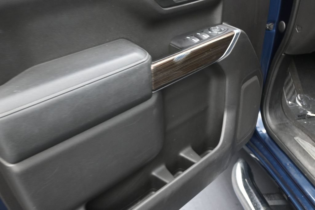 Used 2019 Chevrolet Silverado 1500 LT w/ All-Star Edition RWD image 10