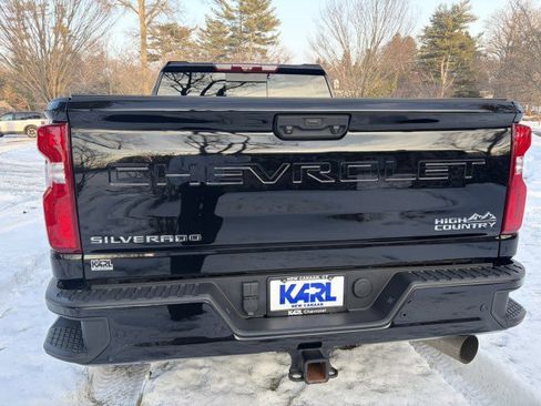 Used 2020 Chevrolet Silverado 2500 High Country w/ Technology Package image 5