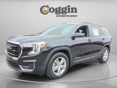 Certified 2022 GMC Terrain SLE w/ Driver Convenience Package