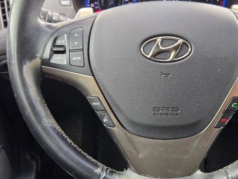 Used 2015 Hyundai Genesis 3.8 RWD image 20