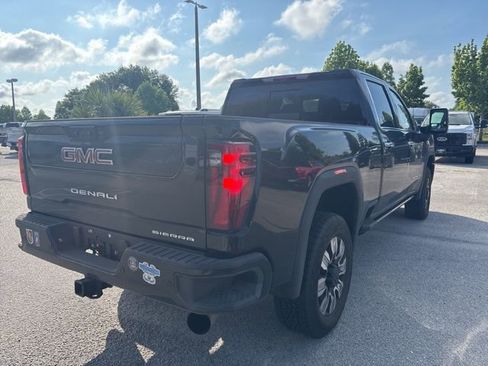 Used 2025 GMC Sierra 2500 Denali w/ Denali Reserve Package AWD/4WD image 5
