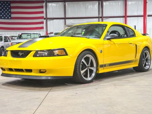 Used 2004 Ford Mustang Mach 1 RWD image 1