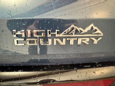 New 2026 Chevrolet Traverse High Country image 8