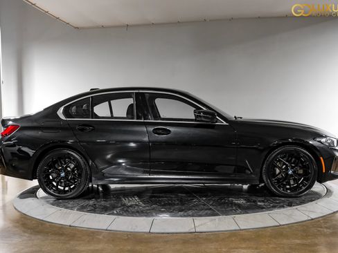 Used 2025 BMW 330i Sedan w/ Convenience Package RWD image 9