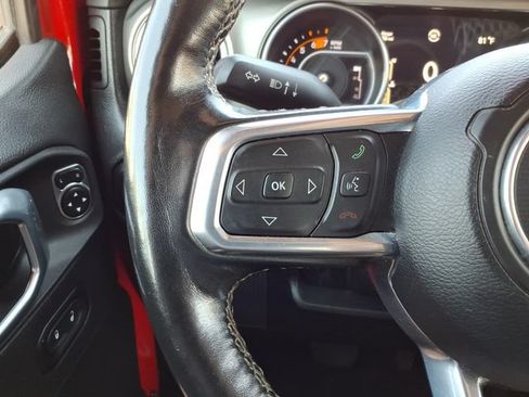 Used 2023 Jeep Wrangler Unlimited Sahara w/ LED Lighting Group AWD/4WD image 35