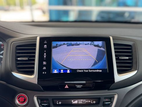 Used 2017 Honda Ridgeline RTL-T image 22