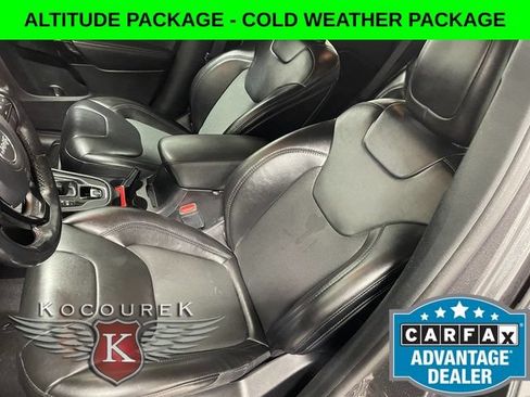 Used 2020 Jeep Cherokee Latitude Plus AWD/4WD image 12